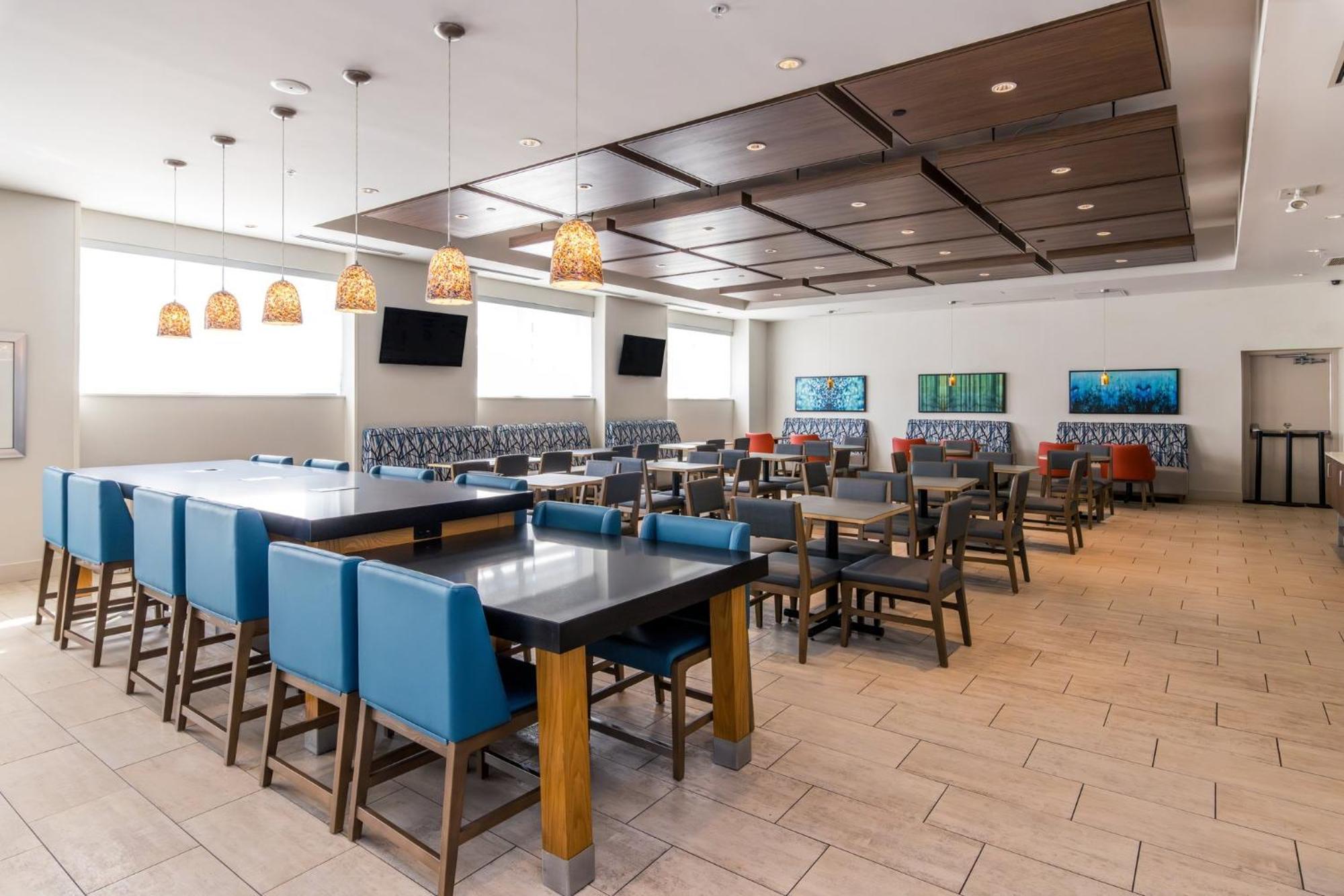 Holiday Inn Express & Suites Downtown Louisville By Ihg Luaran gambar