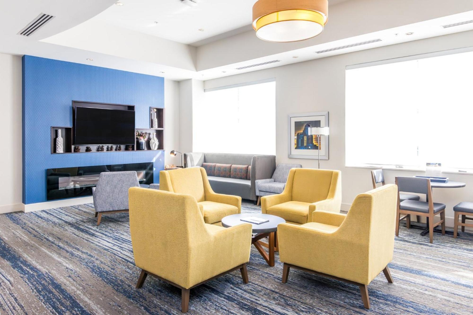 Holiday Inn Express & Suites Downtown Louisville By Ihg Luaran gambar