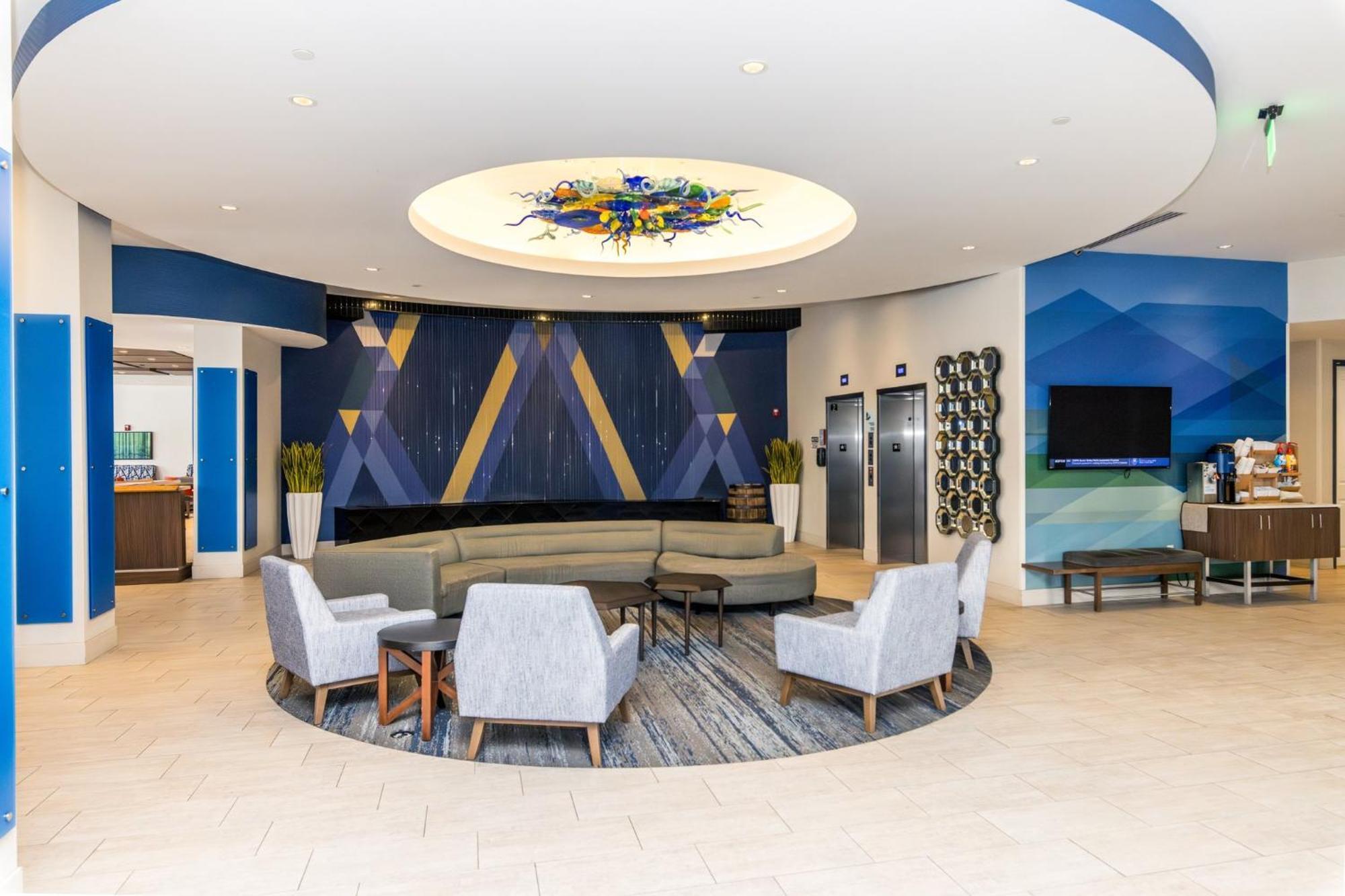 Holiday Inn Express & Suites Downtown Louisville By Ihg Luaran gambar